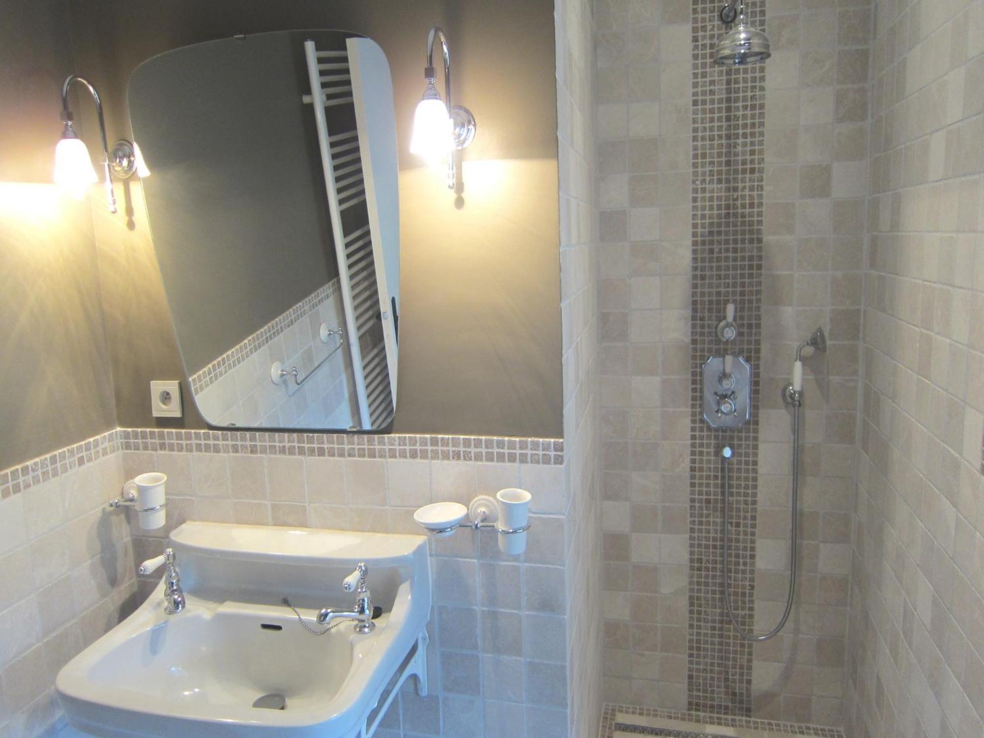 Delightful Castle In Bastogne With Bubble Bath Exterior foto